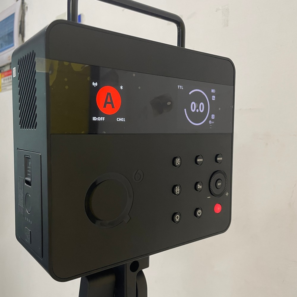 نيور Q6 600 واط 2.4 جيجاهرتز T - مراجعة Studio Strobe Hss Ttl وسعره