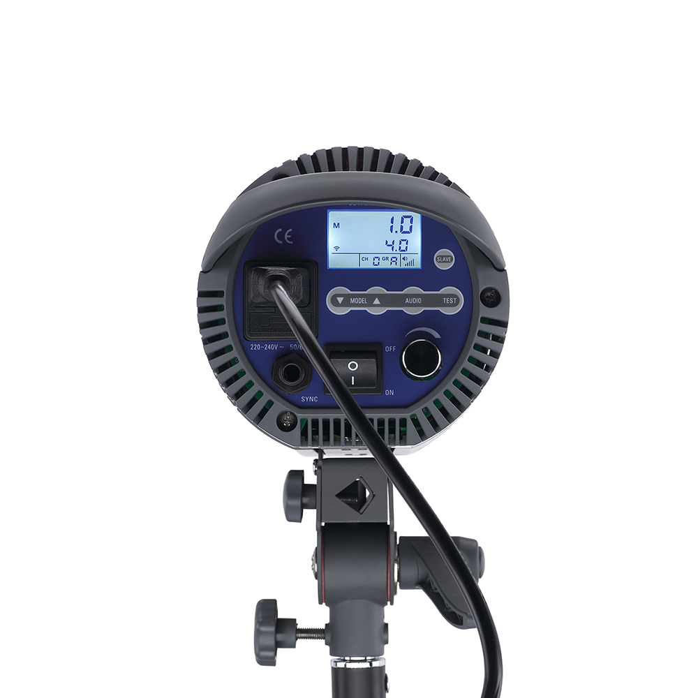 معدات إضاءة: مصباح 600 واط عال - مراجعة Studio Strobe Light 600W وسعره