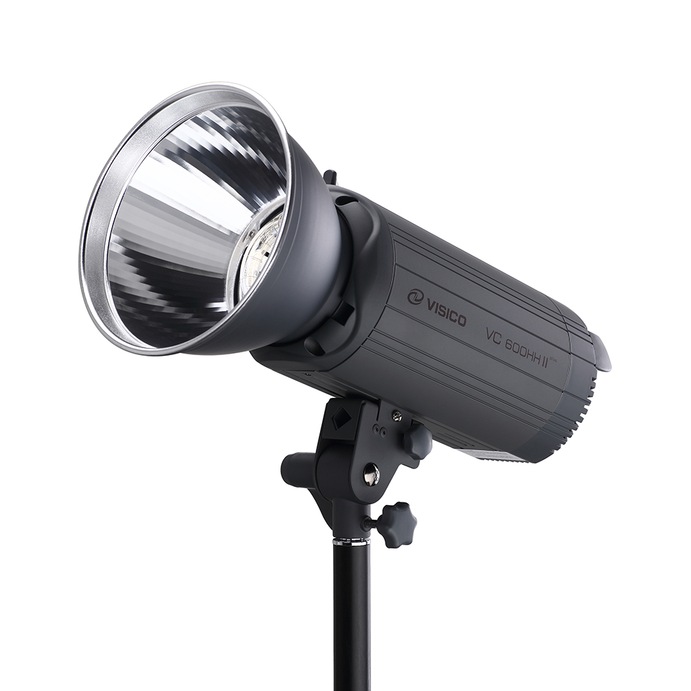 معدات إضاءة: مصباح 600 واط عال - مراجعة Studio Strobe Light 600W وسعره